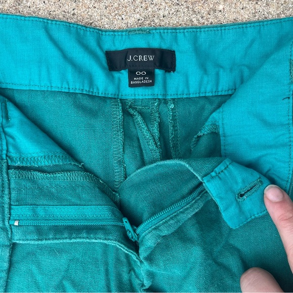 J. Crew dark green scalloped shorts Size: 00 - Picture 4 of 6